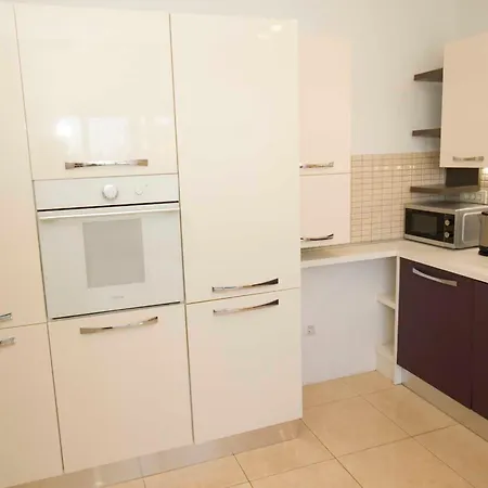 アパート Stipe *